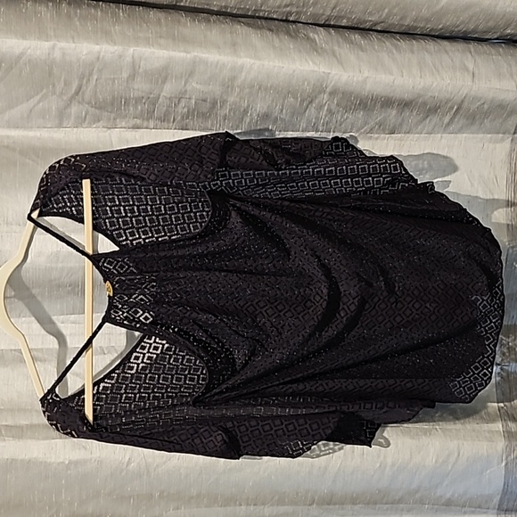 Jessica Simpson Cold Shoulder Blouse - Picture 3 of 10